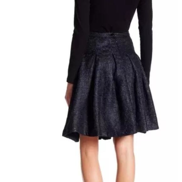 MAAC London Pleated Kimbal Skirt - Picture 5 of 12